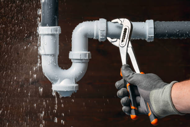 Professional Gas Line Repair technician working in Grain Valley, MO